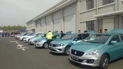 出租車車型更新指南與招生輔助服務(wù)介紹